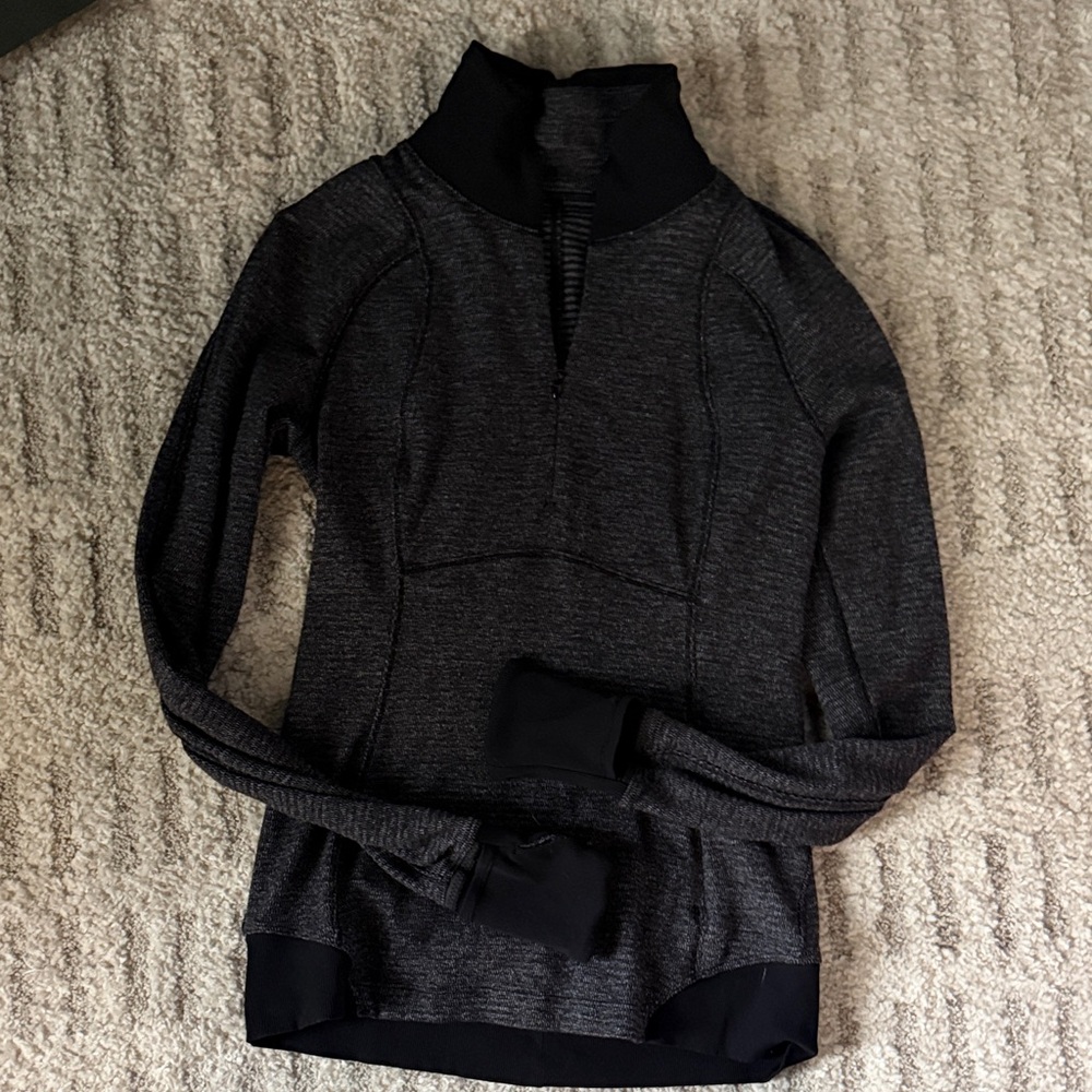 lululemon athletica Women's Dark Charcoal/Black Half-Zip Pullover Sweatshirt